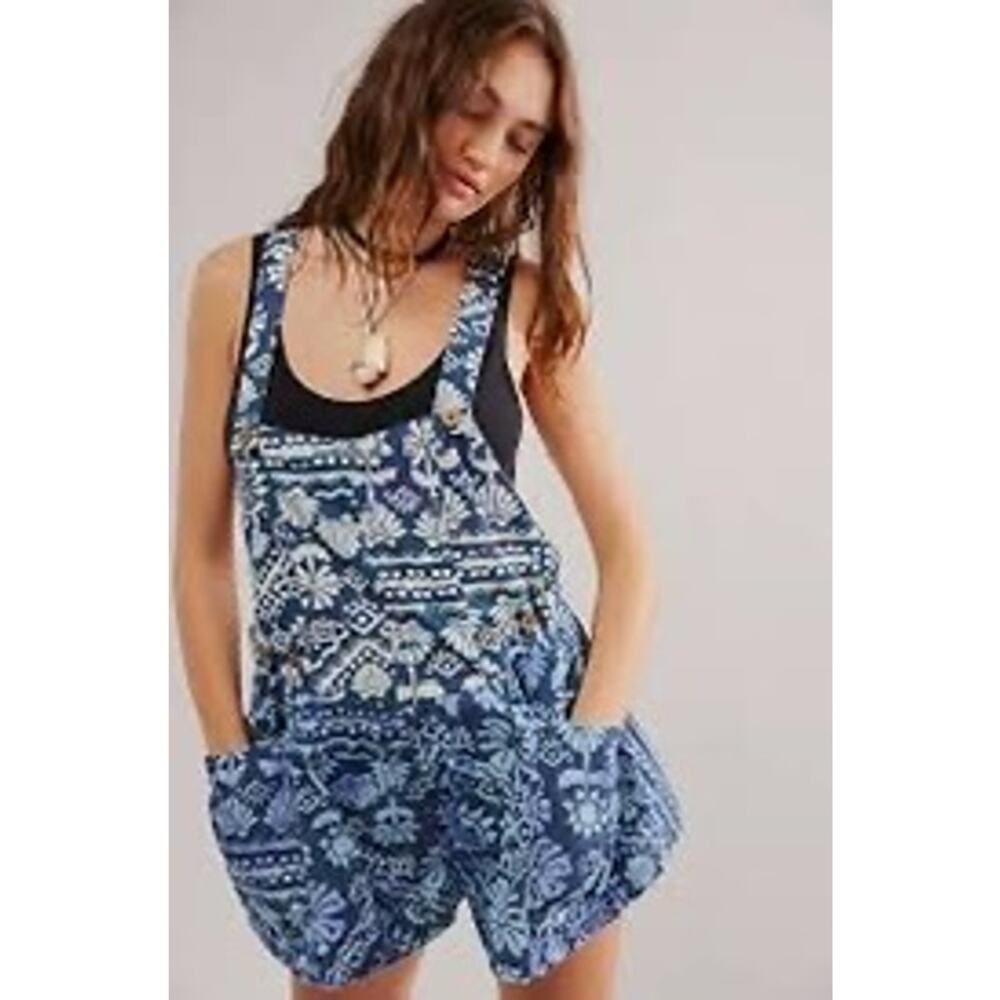 FREE PEOPLE Palm Bay Printed Shortalls Size Small NWOT